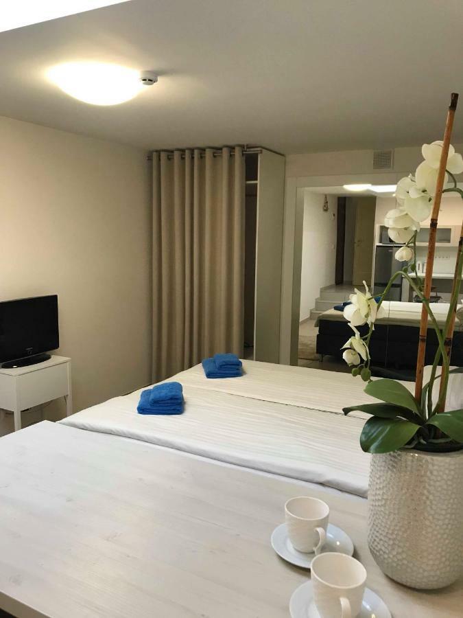 Home Of Health And Beauty Palanga Buitenkant foto